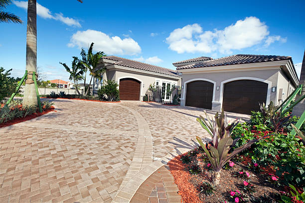 Best Interlocking Driveway Pavers  in Lake Los Angeles, CA